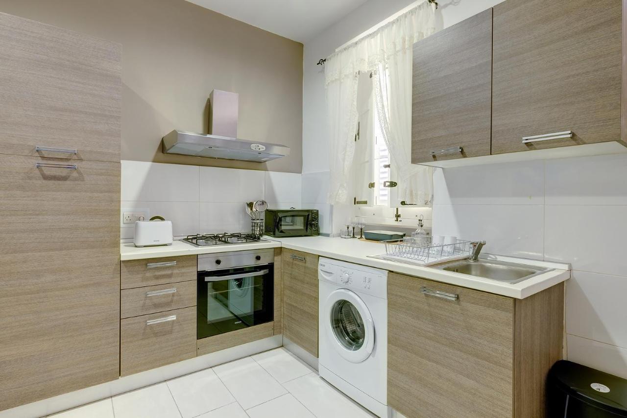 Modern 1Br Maisonette Steps From The Promenade Sliema Exterior foto