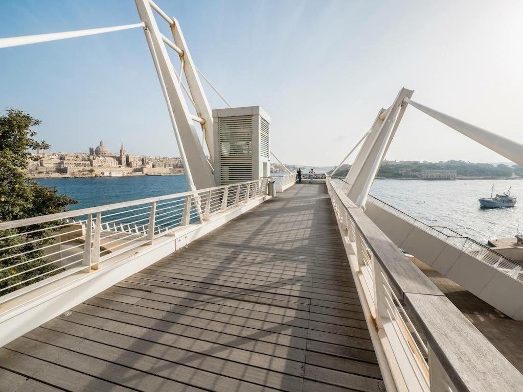 Modern 1Br Maisonette Steps From The Promenade Sliema Exterior foto